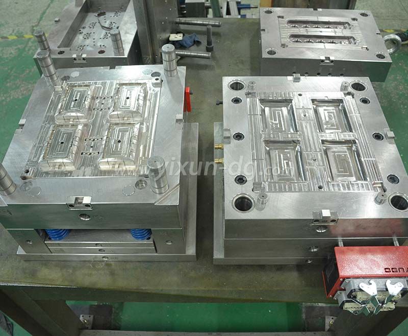 OEMODM plastic injection moulding socket part mold