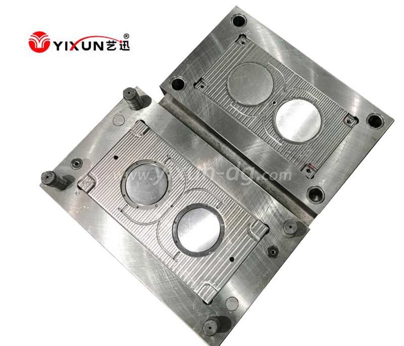 High class 2 cavities injection plastic  molding tooling
