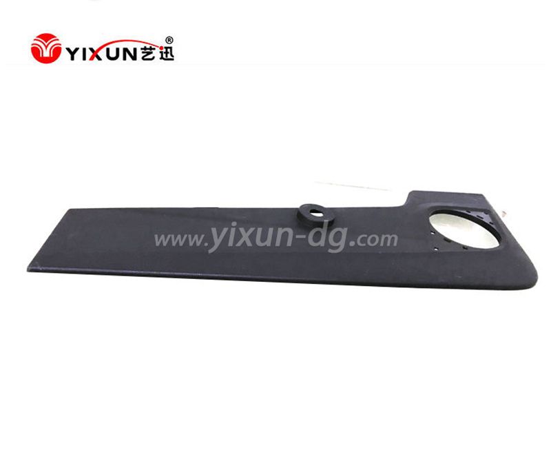 Competitive Price Automobile Cargo Box Cover Plate Plastic Injection Mould
