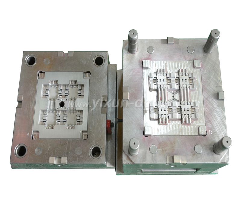 plastic injection moulding/molding service for plug and socket