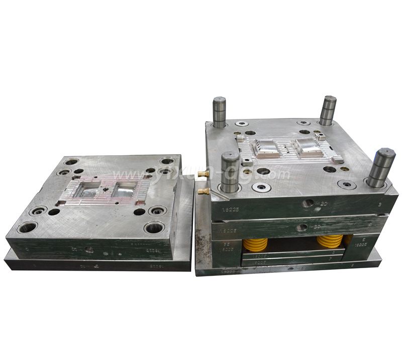 OEM mould making wall plug socket power socket plastic injection mould