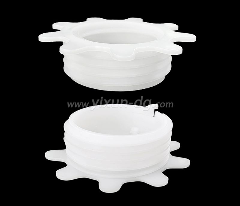 China mold and moulding companies thread rotation mold injection molding form