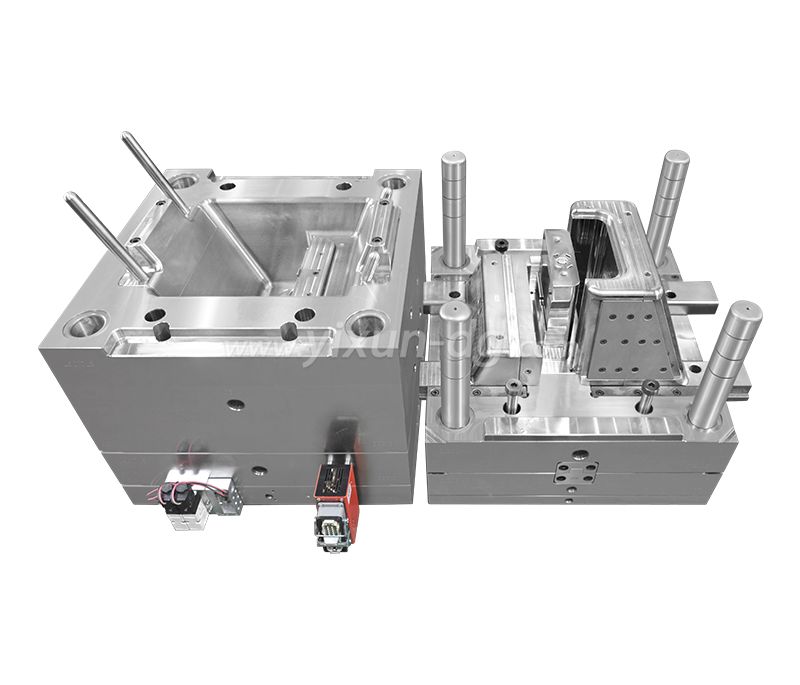 Dongguan custom plastic injection mould maker manufacturer service transparent plastic parts components injection mold and molding