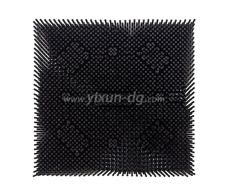 daily commodity wool combing bristle part with 2450 holes mirror polish mold and injection molding