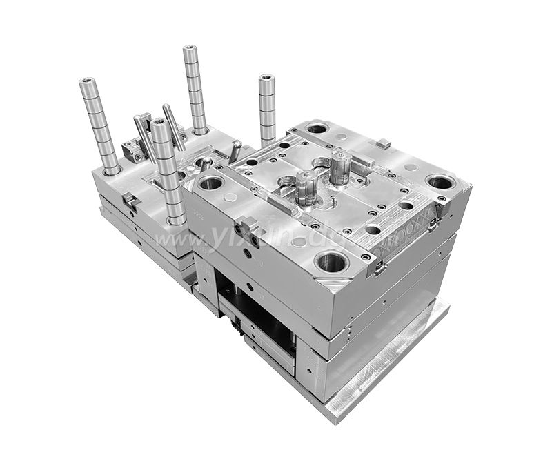 China thread rotation mold manufacturer and plastic molded parts injection molding of beauty category